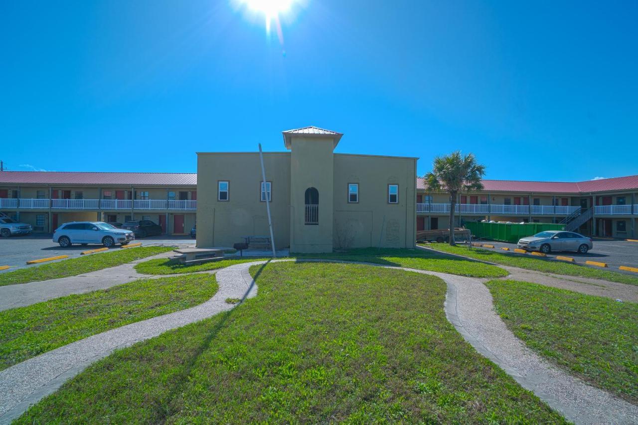 Days Inn By Wyndham Aransas Pass Buitenkant foto
