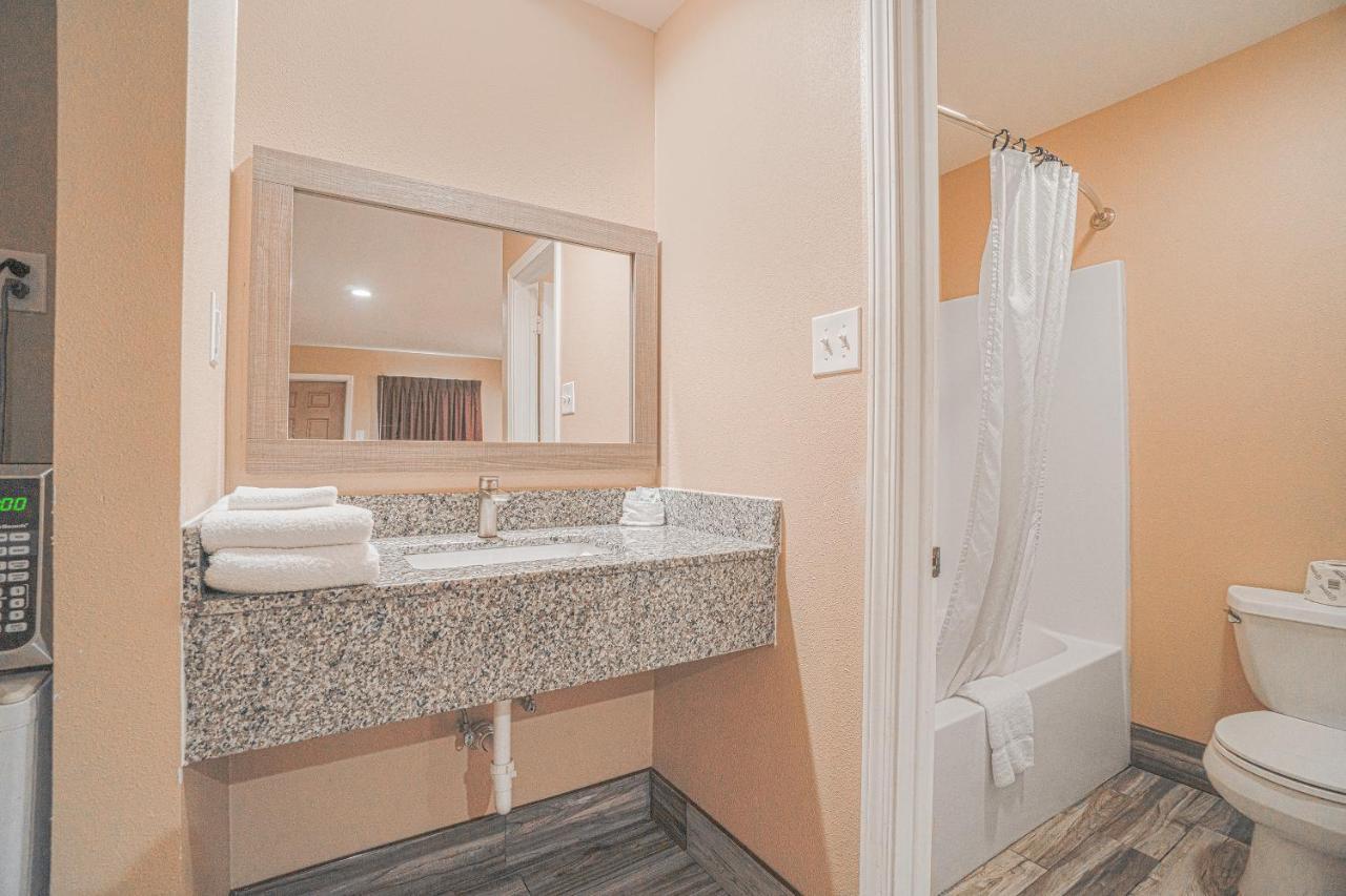 Days Inn By Wyndham Aransas Pass Buitenkant foto