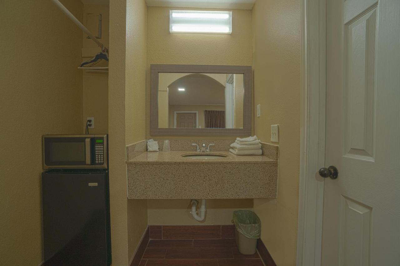 Days Inn By Wyndham Aransas Pass Buitenkant foto